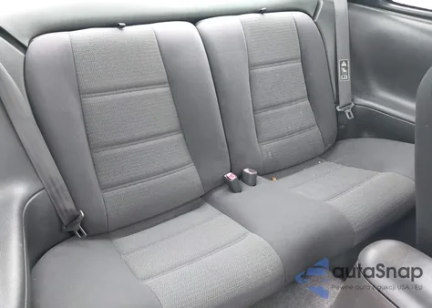 2001 Ford Mustang z USA, uszkodzony, nr VIN 1FAFP40481F190084